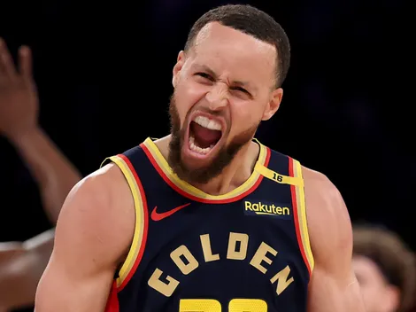 Golden State Warriors head coach Steve Kerr praises Stephen Curry’s offensive performance