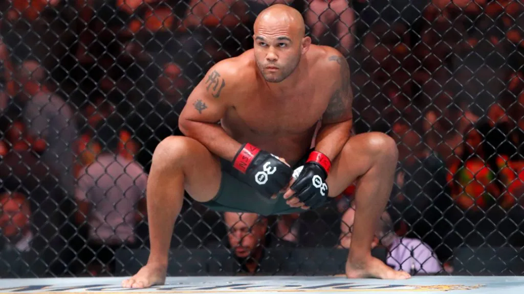 Robbie Lawler prepares for a welterweight bout against Niko Price during UFC 290 at T-Mobile Arena on July 08, 2023. (Source: Steve Marcus/Getty Images)