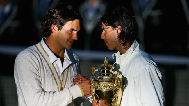 Roger Federer and Rafael Nadal after the 2008 Wimbledon final (Getty Images)