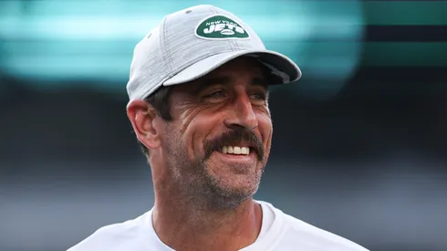 Aaron Rodgers takes a shot at NY Jets while praising Mike Tomlin’s Steelers in 2026 NFL playoffs