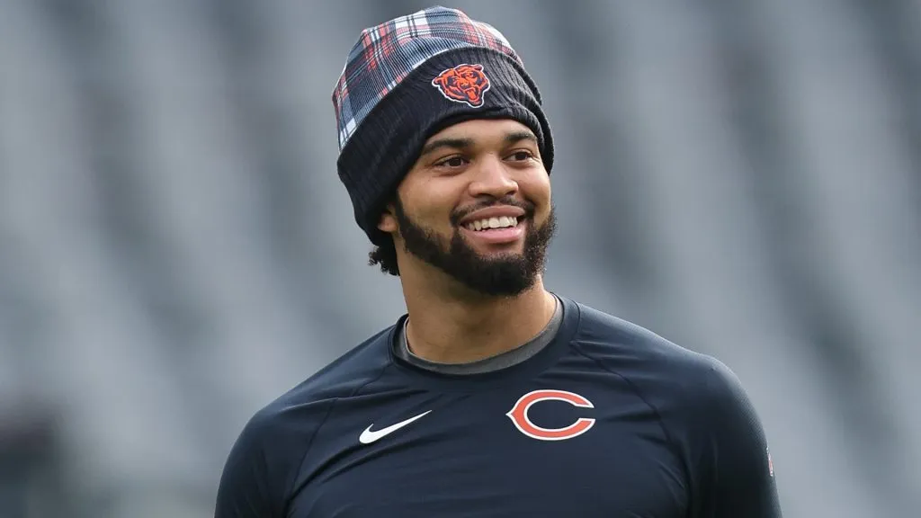 Caleb Williams #18 of the Chicago Bears looks on prior to the game against the Green Bay Packers at Soldier Field on November 17, 2024. (Source: Michael Reaves/Getty Images)