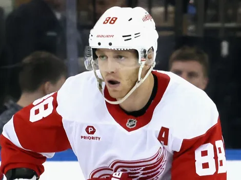 Todd McLellan sends strong message to Red Wings star Patrick Kane