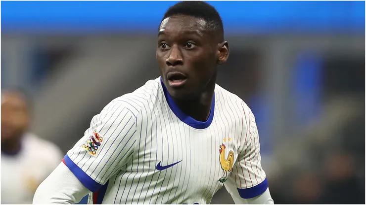 Randal Kolo Muani of France