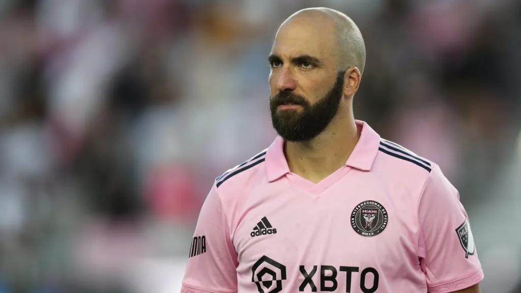 Gonzalo Higuaín #10 of Inter Miami CF looks on against FC Cincinnati at DRV PNK Stadium on July 30, 2022. (Source: Lauren Sopourn/Getty Images)