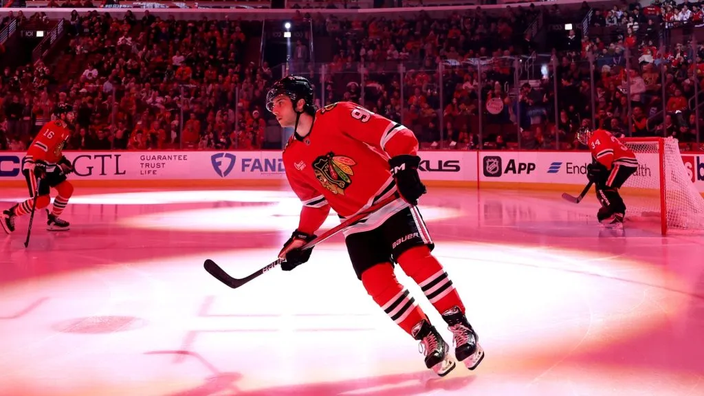Frank Nazar #91 of the Chicago Blackhawks warms up before a game against the Vegas Golden Knights at the United Center on January 18, 2025 in Chicago, Illinois.