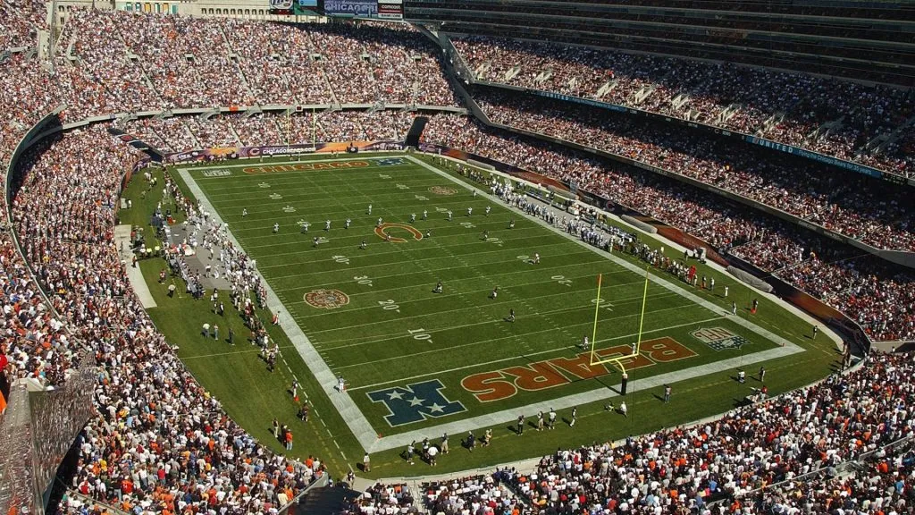 A general view of the stadium as the Detroit Lions kickoff to the Chicago Bears to start the game on September 12, 2004. (Source: Jonathan Daniel/Getty Images)