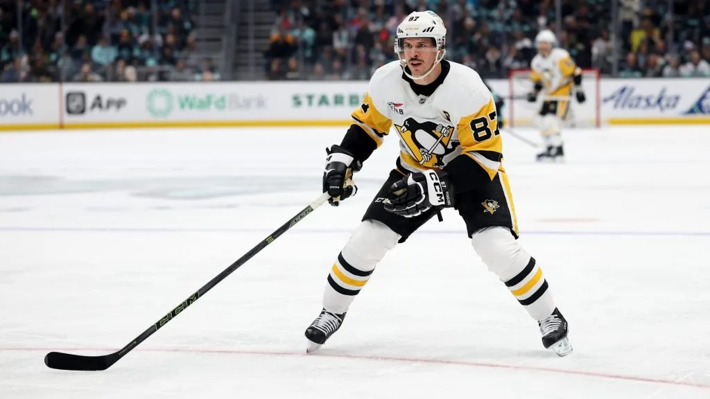 Sidney Crosby #87 of the Pittsburgh Penguins skates during the first period against the Seattle Kraken at Climate Pledge Arena on January 25, 2025 in Seattle, Washington. (Photo by Steph Chambers/Getty Images)