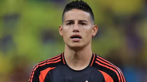 James Rodriguez of Colombia sings the national anthem prior to the South American FIFA World Cup 2026 Qualifier match between Brazil and Colombia at Mane Garrincha Stadium on March 20, 2025 in Brasilia, Brazil.