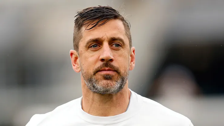 Aaron Rodgers, the possible new QB for the Steelers in the 2025 NFL season