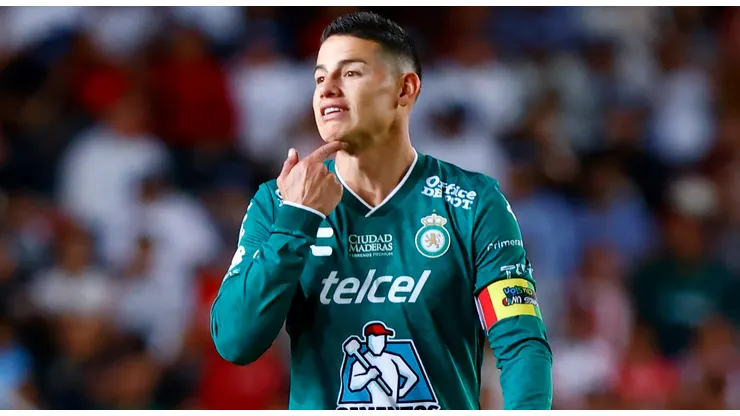 James Rodriguez of Leon gestures during the 12th round match between Necaxa and Leon as part of the Torneo Clausura 2025 Liga MX at Victoria Stadium on March 14, 2025 in Aguascalientes, Mexico.
