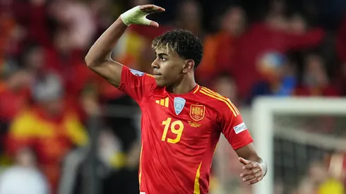 Lamine Yamal of Spain celebrates scoring his team's third goal during the UEFA Nations League Quarterfinal Leg Two match between Spain and Netherlands at Mestalla Stadium on March 23, 2025 in Valencia, Spain.