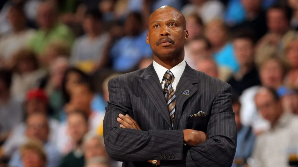 Former Lakers player Byron Scott.