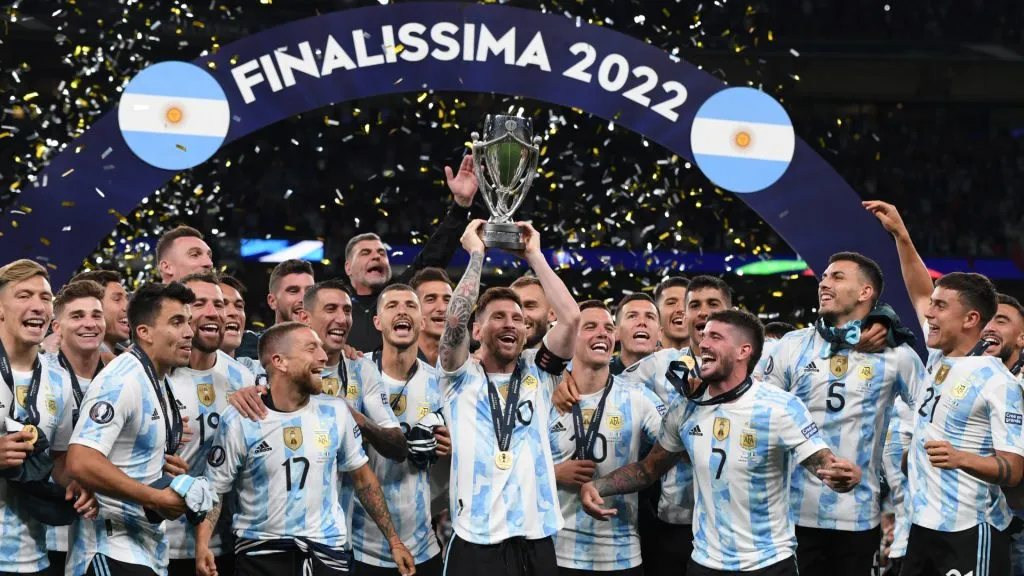 Lionel Messi of Argentina lifts the Finalissima trophy after the victory during the 2022 Finalissima match between Italy and Argentina. (Claudio Villa/Getty Images)