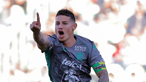 James Rodriguez of Leon argues during the 11th round match between Santos Laguna and Leon