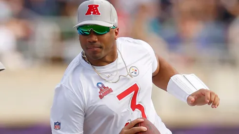 Russell Wilson #3 of the Pittsburgh Steelers is sacked by KaVontae Turpin #9 of the Dallas Cowboys during the second quarter in the NFL Pro Bowl Games at Camping World Stadium on February 02, 2025 in Orlando, Florida.