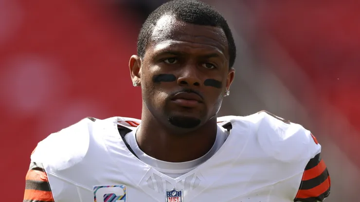 Deshaun Watson #4 of the Cleveland Browns looks on before the game against the Washington Commanders at Northwest Stadium on October 06, 2024 in Landover, Maryland.