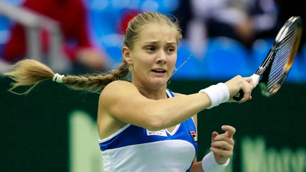 Anna Chakvetadze of Russia in action against Mariya Koryttseva of Ukraine (&nbsp;Dima Korotayev/Epsilon/Getty Images)