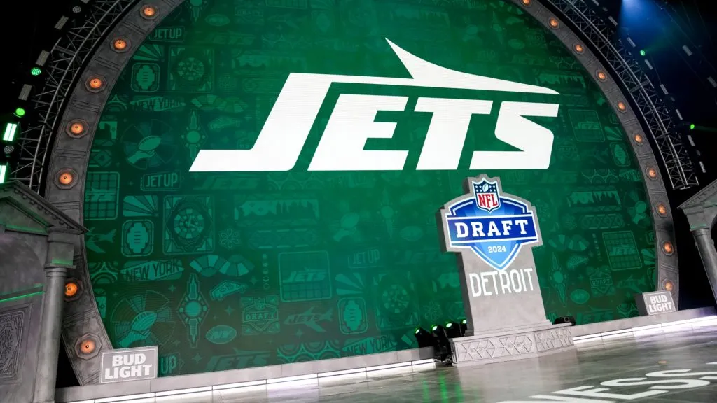 A detail of the New York Jets during the last pick of round seven of the 2024 NFL draft at Campus Martius Park and Hart Plaza on April 27, 2024. (Source: Nic Antaya/Getty Images)