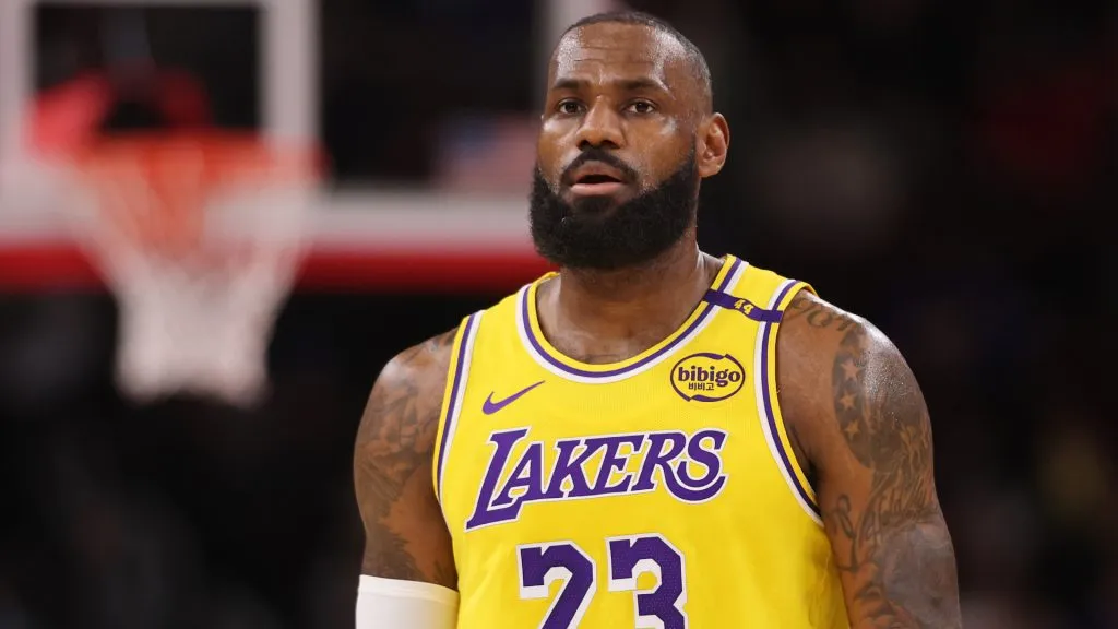 LeBron James #23 of the Los Angeles Lakers looks on against the Chicago Bulls at the United Center.