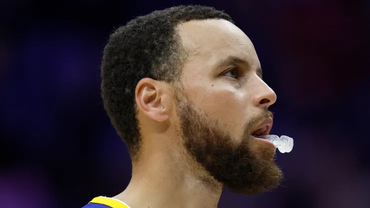 Stephen Curry #3 of the Golden State Warriors stands on the court during the first quarter of an NBA game against the New Orleans Pelicans