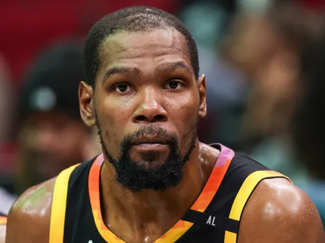 What number will Kevin Durant wear with the Rockets in 2025-26?