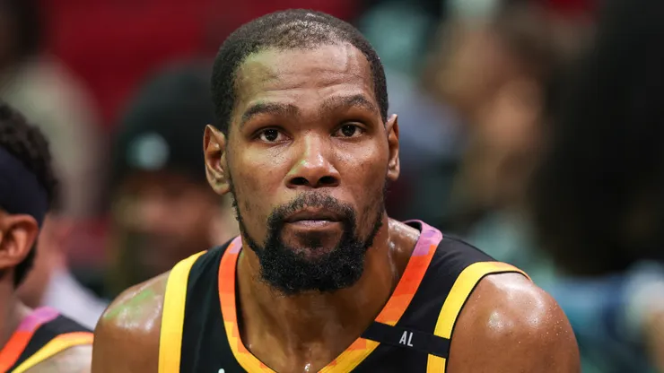 Kevin Durant and the Phoenix Suns fell short of the playoffs this season.