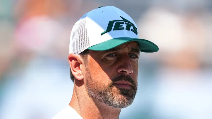 Aaron Rodgers looks on prior to the preseason game against the Washington Commanders at MetLife Stadium on August 10, 2024 in East Rutherford, New Jersey.
