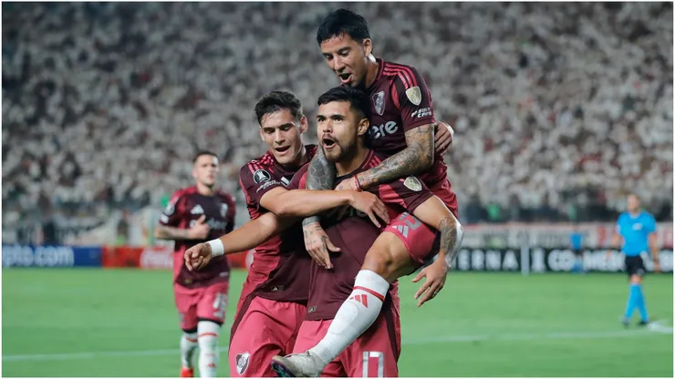 Paulo Diaz of River Plate celebrates with teammates