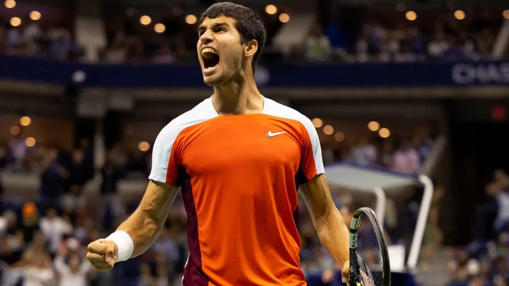 Carlos Alcaraz of Spain celebrates winning the third set tiebreak against Casper Ruud of Norway during their Men’s Singles Final match on Day Fourteen of the 2022 US Open. (Source: Al Bello/Getty Images)