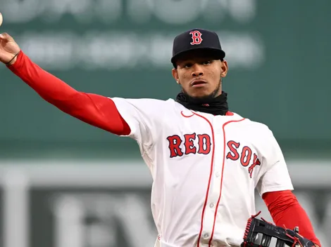 Video: Ceddanne Rafaela crashes into the wall to make incredible catch in Red Sox vs. Blue Jays game