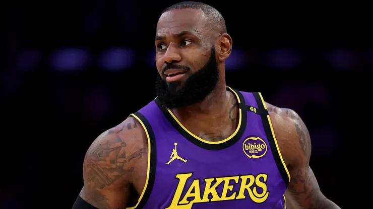 LeBron James #23 of the Los Angeles Lakers