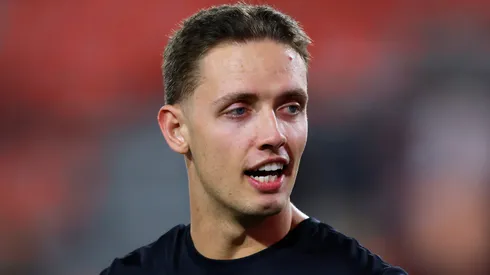 Carson Beck #15 of the Georgia Bulldogs reacts prior to a game against the Tennessee Volunteers at Sanford Stadium on November 16, 2024 in Athens, Georgia.