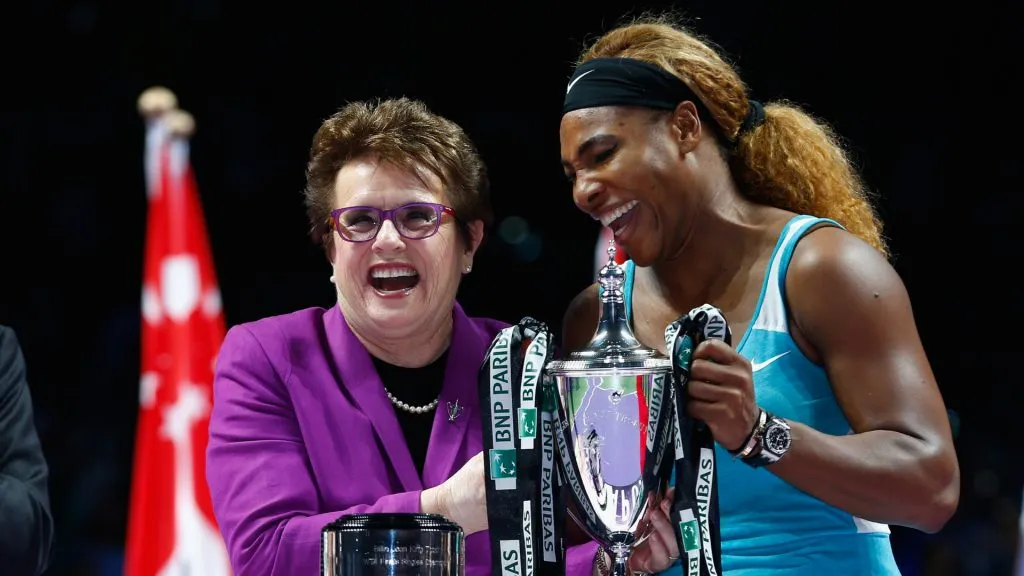 Billie Jean King and Serena Williams during the 2014 WTA Finals (Julian Finney/Getty Images)