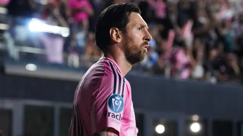 Lionel Messi #10 of Inter Miami CF prepares to take a corner kick during the CONCACAF Champions Cup 2025 Quarter-final second leg match between Inter Miami CF and Los Angeles Football Club at Chase Stadium on April 09, 2025 in Fort Lauderdale, Florida.