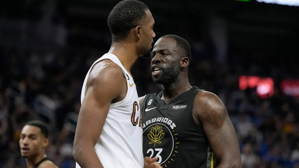 Draymond Green #23 of the Golden State Warriors reacts in the face of Evan Mobley #4 of the Cleveland Cavaliers. (Thearon W. Henderson/Getty Images)
