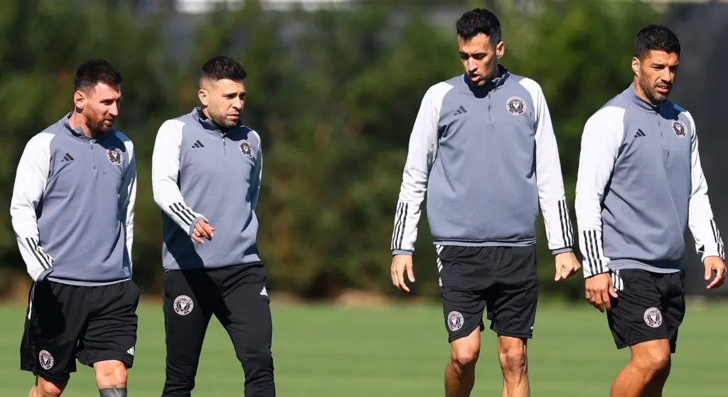 messi-suarez-jordi-busquets