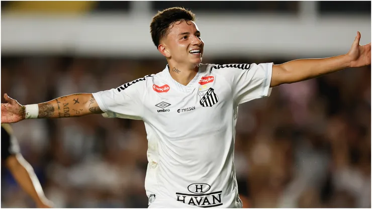 Alvaro Barreal of Santos