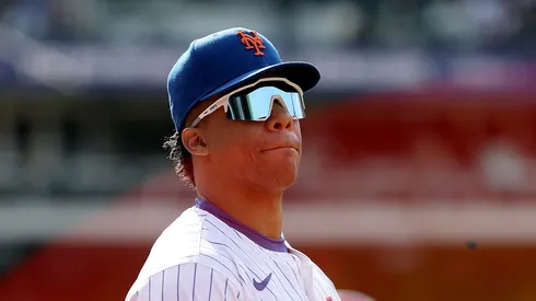 Juan Soto #22 of the New York Mets looks on as he heads for the dugout against the St. Louis Cardinals at Citi Field on April 20, 2025 in the Flushing neighborhood of the Queens borough of New York City. The New York Mets defeated the St. Louis Cardinals 7-4.