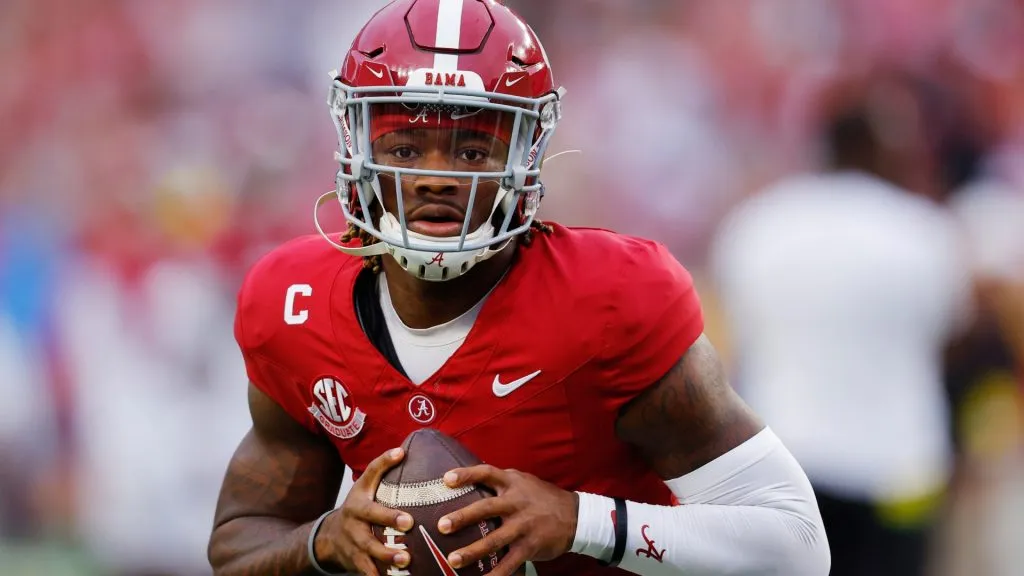 Jalen Milroe #4 of the Alabama Crimson Tide warms up before the game against the Georgia Bulldogs at Bryant-Denny Stadium on September 28, 2024. (Source: Todd Kirkland/Getty Images)