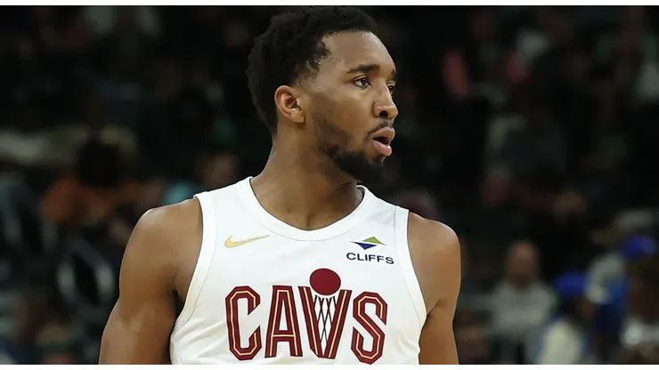 Donovan Mitchell #45 of the Cleveland Cavaliers handles the ball during a game against the Milwaukee Bucks at Fiserv Forum on March 09, 2025 in Milwaukee, Wisconsin.