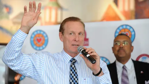 NBA Hall of Famer and one of the NBA's 50 greatest players of all-time Rick Barry speaks at a National Basketball Retired Players Association Lunch With Champions on November 29, 2012 in Chicago, Illinois.