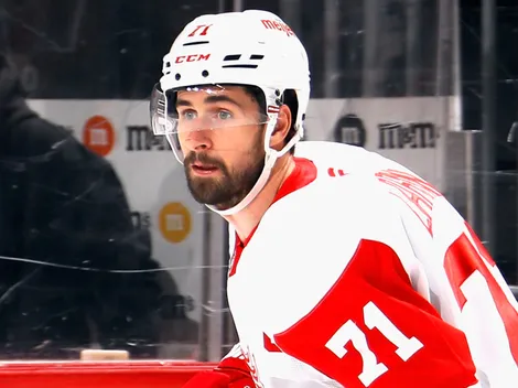 Red Wings' Dylan Larkin, Andrew Copp reflect on Todd McLellan's game-changing influence in the 2024–25 season
