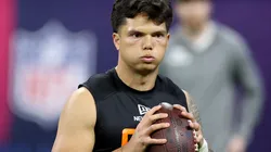 Dillon Gabriel #QB05 of Oregon participates in a drill during the NFL Scouting Combine at Lucas Oil Stadium on March 01, 2025 in Indianapolis, Indiana.