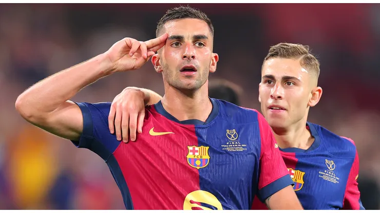 Ferran Torres of FC Barcelona celebrates scoring his team's second goal during the Copa del Rey Final match between FC Barcelona and Real Madrid at Estadio de La Cartuja on April 26, 2025 in Seville, Spain.