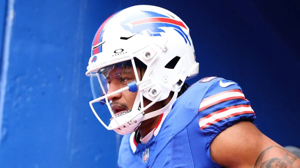 Rasul Douglas #31 of the Buffalo Bills takes the field prior to playing the Denver Broncos during the AFC Wild Card Playoffs at Highmark Stadium on January 12, 2025 in Orchard Park, New York.