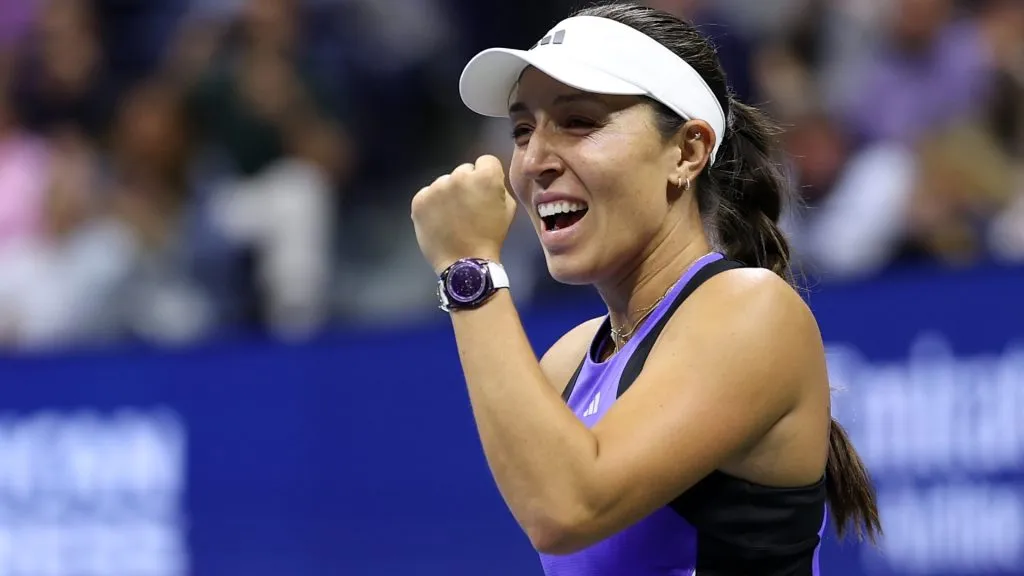 Jessica Pegula of the United States match point against Iga Swiatek of Poland during their Women’s Singles Quarterfinal match on Day Ten of the 2024 US Open. (Source: Luke Hales/Getty Images)