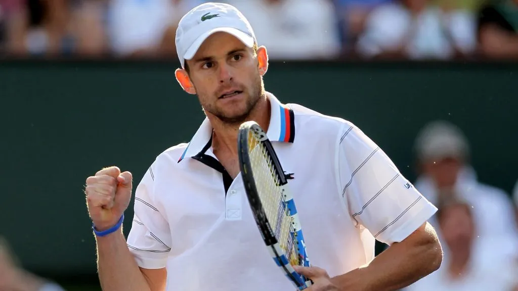 Andy Roddick pumps his fist after winning a point against Robin Soderling of Sweden during the BNP Paribas Open at the Indian Wells Tennis Garden on March 20, 2010. (Source: Jeff Gross/Getty Images)