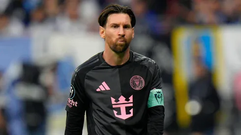 Lionel Messi reacts during during the CONCACAF Champions Cup Semi-final first leg match