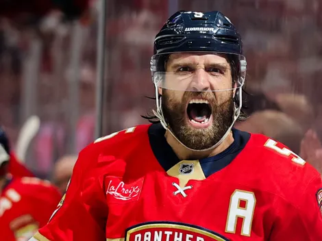 Aaron Ekblad delivers bold 4-word message addressing rumors of leaving Panthers