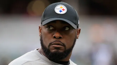 Head coach Mike Tomlin of the Pittsburgh Steelers walks on the field during warmups prior to the start of the game against the Cincinnati Bengals.